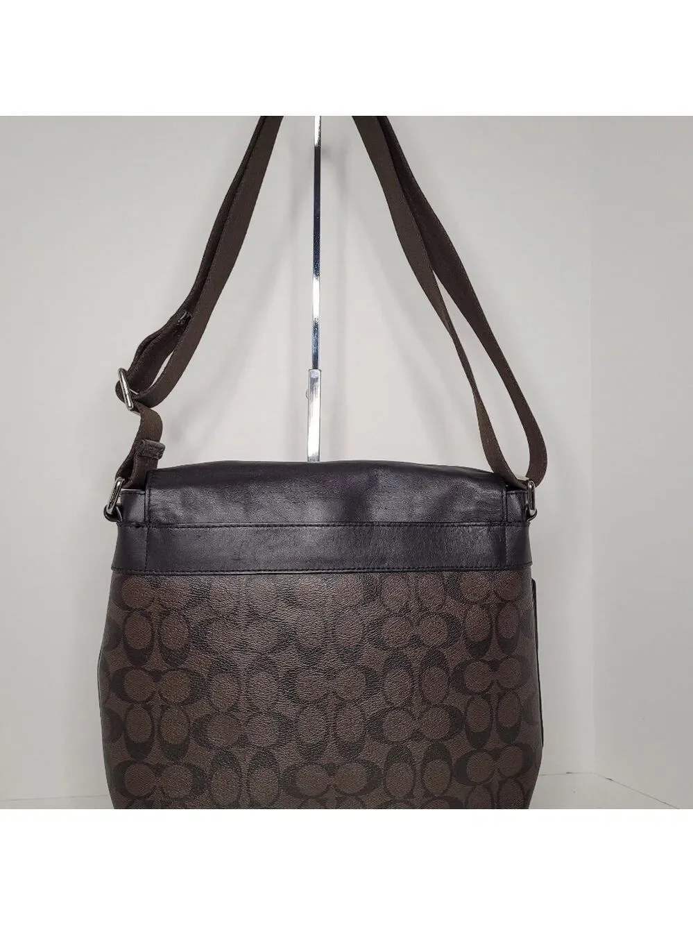 Coach Signature C's Houston Map Bag E1777-F54771